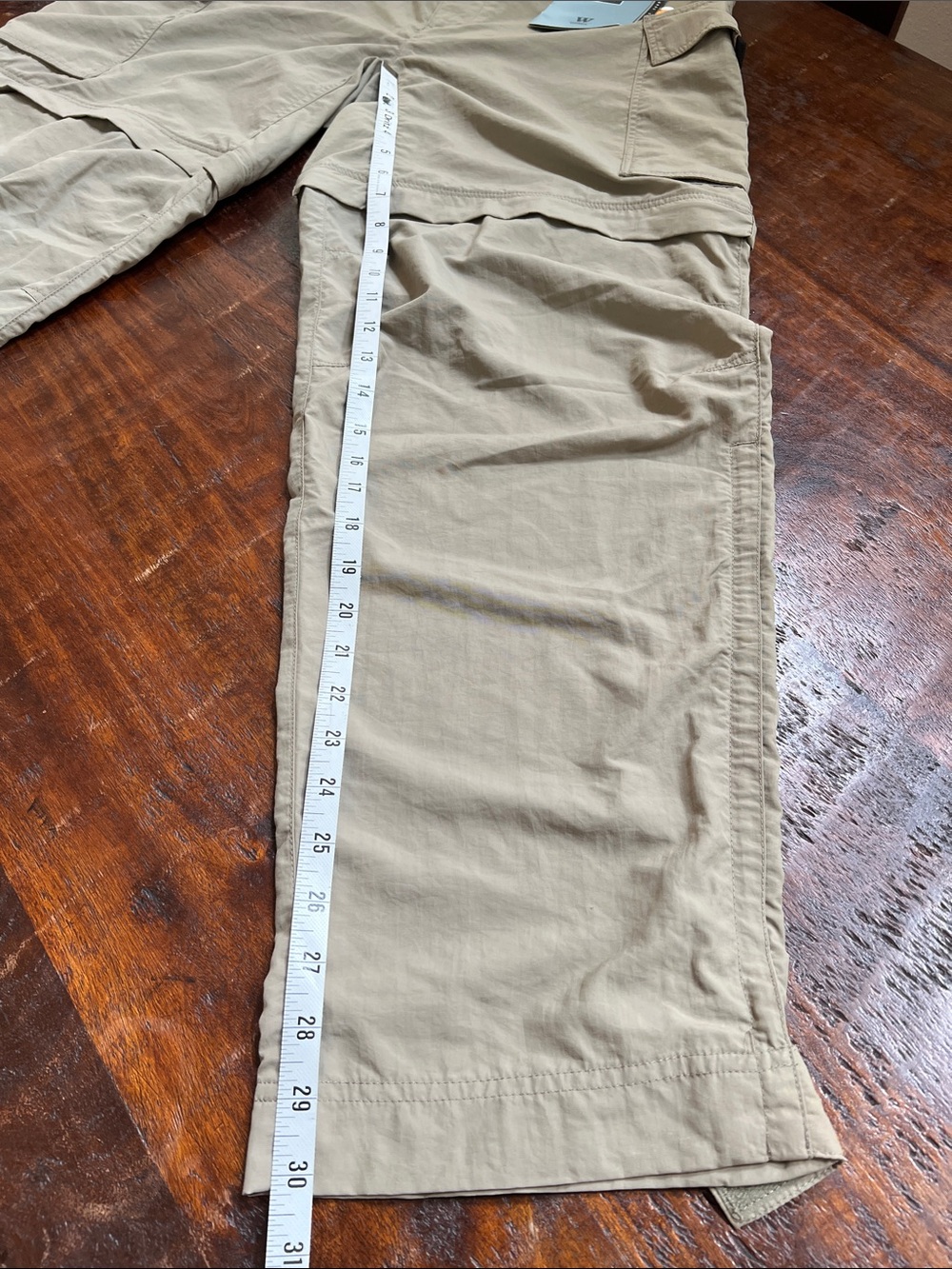 REI Sahara Zip-Off Utility Cargo Convertible Pants Buckskin Tan Women's Size 10 - Picture 11 of 13